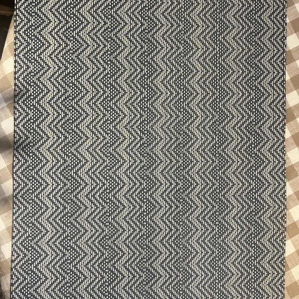 Pottery Barn Navy Gray Chevron Indoor Outdoor Set 6 Placements